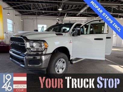 New 2024 RAM 2500 Tradesman w/ Chrome Appearance Group