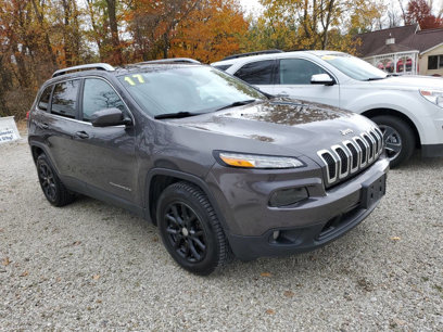 Used 2017 Jeep Cherokee Latitude w/ True North Edition