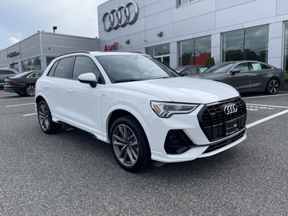 Certified 2025 Audi Q3 2.0T Premium w/ Convenience Package