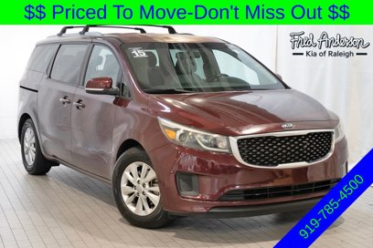 Used 2015 Kia Sedona LX w/ LX Convenience Package