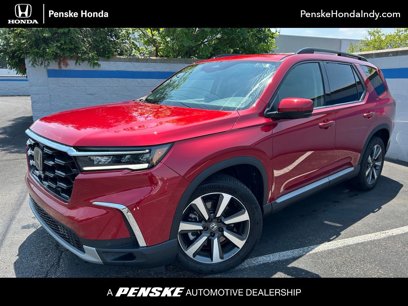 Certified 2025 Honda Pilot Touring
