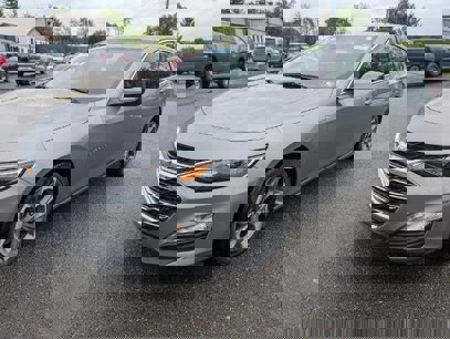 Used 2025 Chevrolet Malibu LT