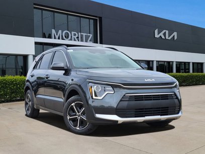 New 2025 Kia Niro LX
