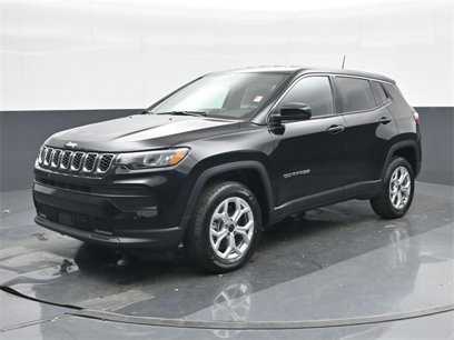 New 2025 Jeep Compass Sport w/ Mopar Graphics Package
