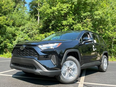 New 2025 Toyota RAV4 XLE w/ Convenience Package