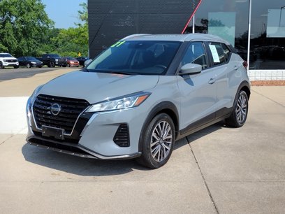 Used 2021 Nissan Kicks SV