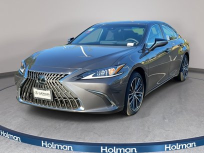 New 2025 Lexus ES 300h w/ Premium Package