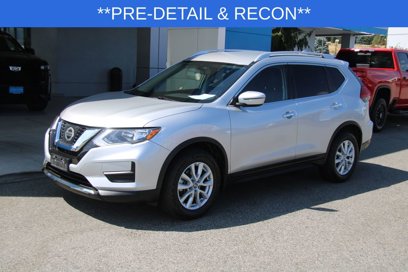Used 2017 Nissan Rogue SV