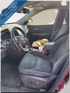Used 2014 Jeep Cherokee Latitude w/ Comfort/Convenience Group