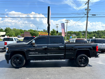 Used 2015 GMC Sierra 2500 Denali w/ Duramax Plus Package