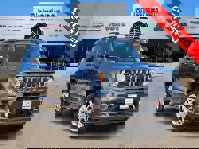 Certified 2023 Jeep Renegade Latitude w/ Sun/Sound Group