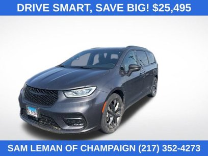 Used 2021 Chrysler Pacifica Touring w/ S Appearance Package