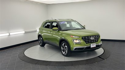 Used 2023 Hyundai Venue SEL w/ Cargo Package