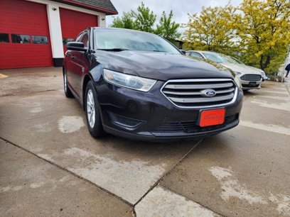 Used 2014 Ford Taurus SE