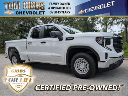 Used 2024 GMC Sierra 1500 Pro w/ Pro Value Package