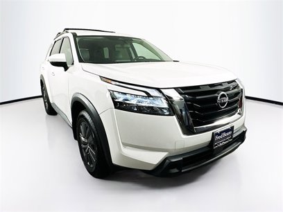 Certified 2022 Nissan Pathfinder SV
