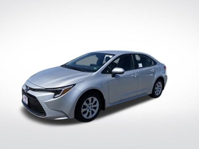 New 2025 Toyota Corolla LE