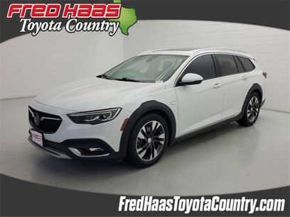 Used 2018 Buick Regal Essence w/ Driver Confidence Package #1