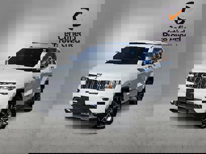 Certified 2021 Jeep Grand Cherokee Limited w/ Luxury Group II