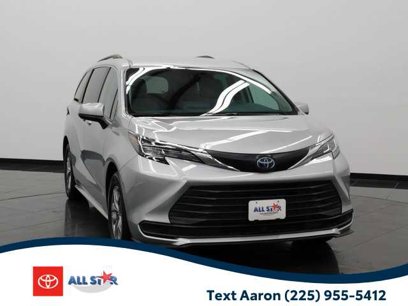 Certified 2022 Toyota Sienna LE