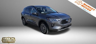 New 2025 Ford Escape SE