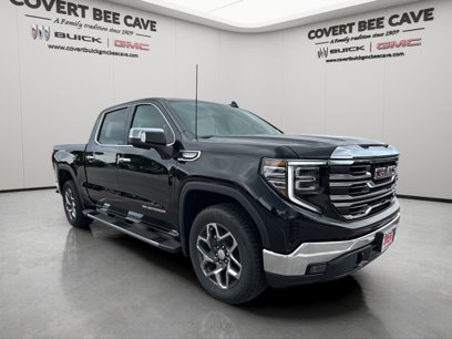 New 2025 GMC Sierra 1500 SLT