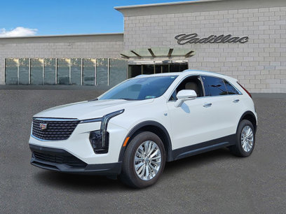 Certified 2024 Cadillac XT4 Luxury w/ Cold Weather Package