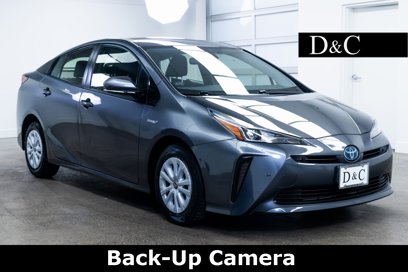 Used 2019 Toyota Prius LE
