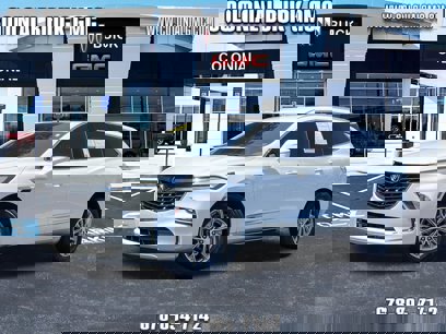 Used 2022 Buick Enclave Essence