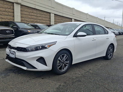 Certified 2022 Kia Forte LXS
