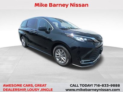 Used 2022 Toyota Sienna XLE