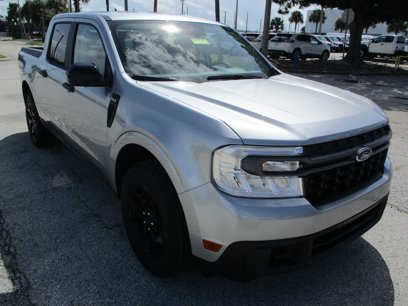 New 2024 Ford Maverick XLT w/ XLT Luxury Package