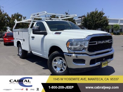 New 2024 RAM 2500 Tradesman w/ Chrome Appearance Group