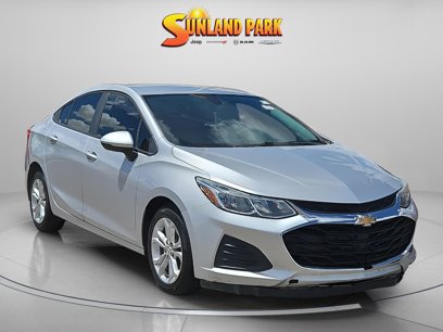Used 2019 Chevrolet Cruze LS w/ LS Convenience Package