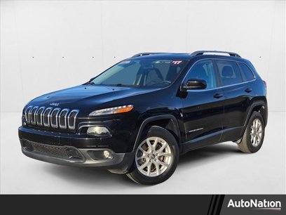 Used 2017 Jeep Cherokee Latitude w/ Cold Weather Group
