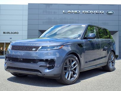 New 2025 Land Rover Range Rover Sport SE