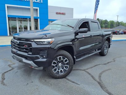 Used 2023 Chevrolet Colorado Z71 w/ Z71 Convenience Package 2