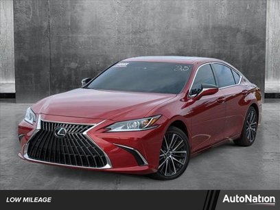 Used 2025 Lexus ES 350 w/ Premium Package