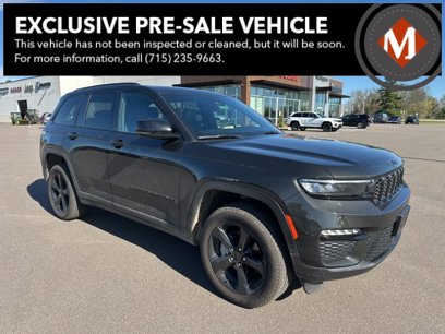Used 2024 Jeep Grand Cherokee Limited w/ Black Appearance Package