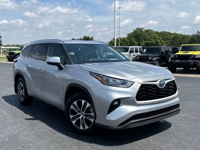Used 2020 Toyota Highlander XLE