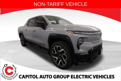 New 2025 Chevrolet Silverado EV RST