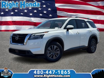 Used 2024 Nissan Pathfinder SV