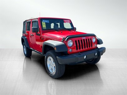 Used 2016 Jeep Wrangler Unlimited Rubicon w/ Connectivity Group