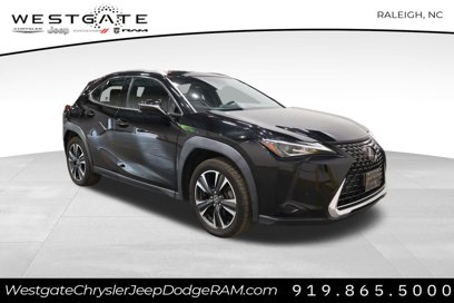 Used 2021 Lexus UX 200 w/ Accessory Package (Z1)