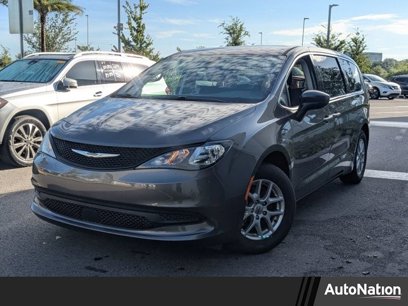 Used 2022 Chrysler Voyager LX