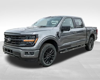 New 2025 Ford F150 XLT w/ Equipment Group 302A MID