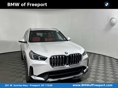 New 2025 BMW X1 xDrive28i w/ Premium Package