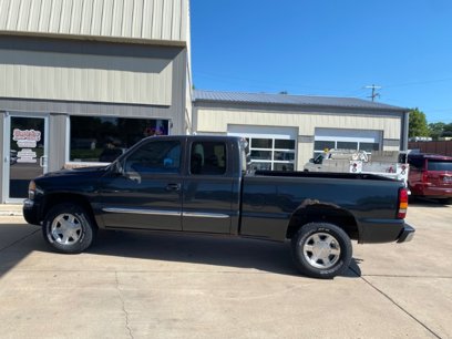Used 2004 GMC Sierra 1500 SLT w/ Light Duty Power Package