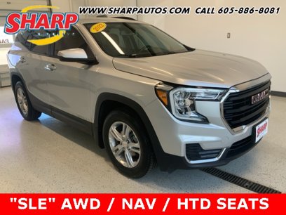 Used 2022 GMC Terrain SLE w/ Driver Convenience Package