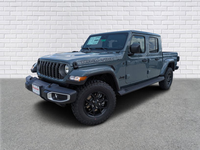New 2025 Jeep Gladiator Sport